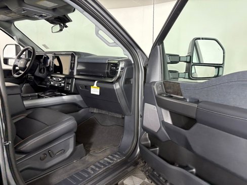 New 2026 Ford F250 Lariat image 32
