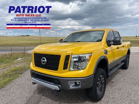 Used 2016 Nissan Titan PRO-4X w/ Pro-4x Convenience Package image 1