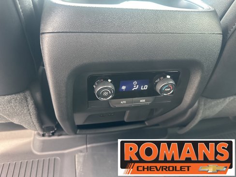 New 2026 Chevrolet Traverse LT w/ Driver Confidence Package image 19