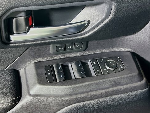 Certified 2025 Toyota Land Cruiser image 17