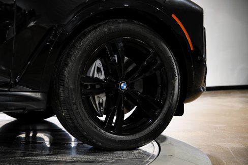 Used 2024 BMW X7 xDrive40i w/ M Sport Package image 59