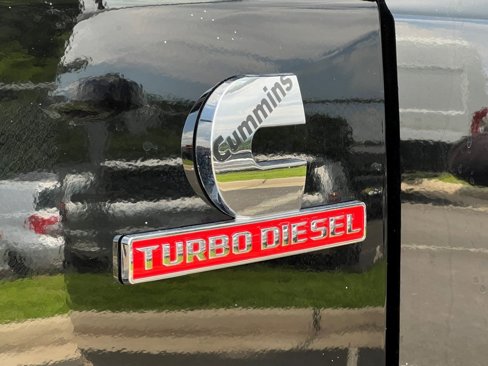 New 2025 RAM 2500 Laramie image 28