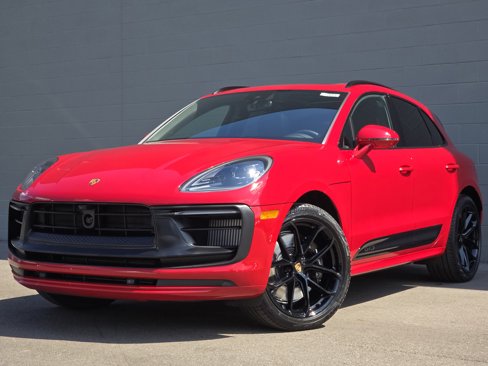 New 2025 Porsche Macan GTS image 1