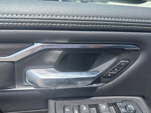 New 2026 RAM 1500 Laramie w/ Sport Appearance Package image 21