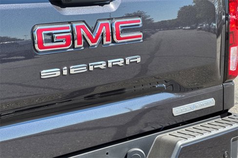 New 2025 GMC Sierra 1500 Elevation w/ Elevation Premium Package image 31