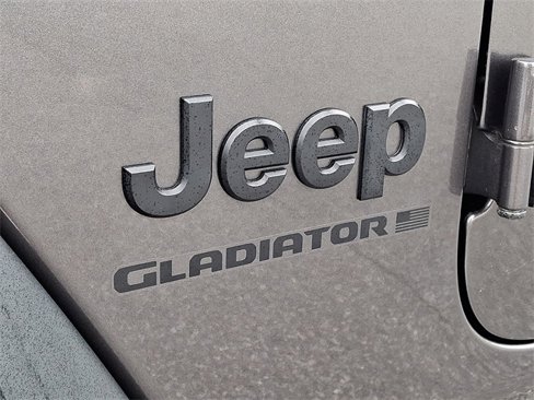 Used 2023 Jeep Gladiator Sport image 29