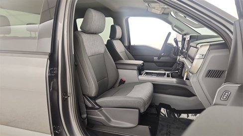 New 2025 Ford F250 XLT w/ FX4 Off-Road Package image 27
