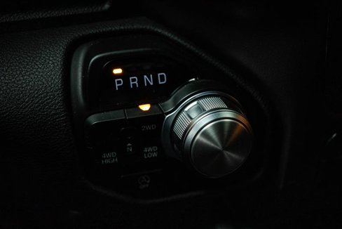Used 2024 RAM 1500 Laramie image 19