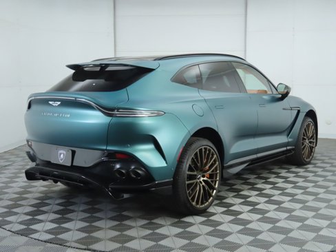 Used 2025 Aston Martin DBX 707 image 5