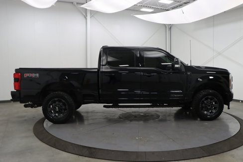 Used 2024 Ford F350 Lariat w/ Lariat Ultimate Package image 4