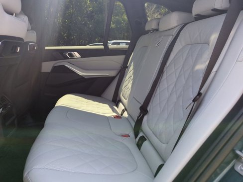 New 2026 BMW X5 xDrive50e image 13