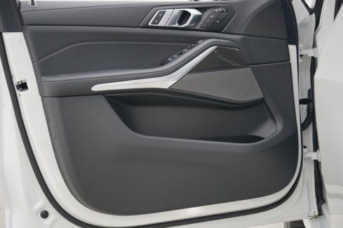 New 2026 BMW X7 M60i image 9