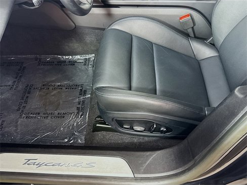 Certified 2023 Porsche Taycan 4S image 15