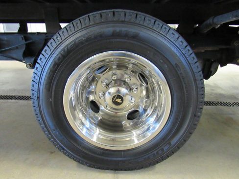 Used 2024 Ford E-350 and Econoline 350 Super Duty w/ Power Windows & Locks Group image 12