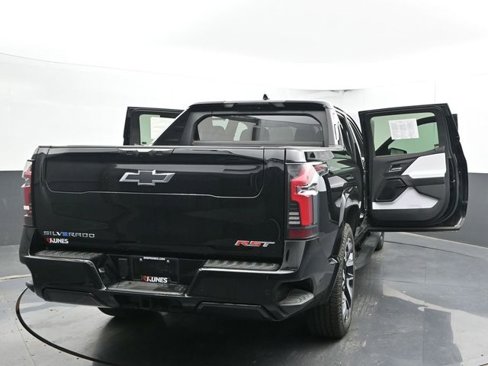 New 2025 Chevrolet Silverado EV RST image 53