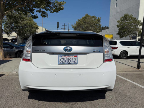 Used 2013 Toyota Prius Plug-In Hybrid image 9