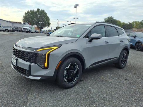 New 2026 Kia Sportage EX image 8