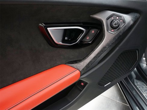 Used 2022 Lamborghini Huracan EVO image 13
