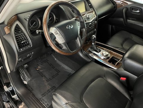Used 2017 INFINITI QX80 Limited w/ Driver Assistance Package image 11