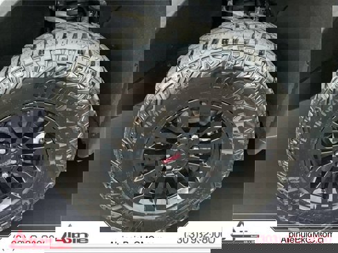 Used 2023 GMC Sierra 1500 AT4X image 36