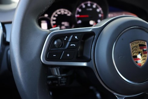 Used 2021 Porsche Cayenne image 39