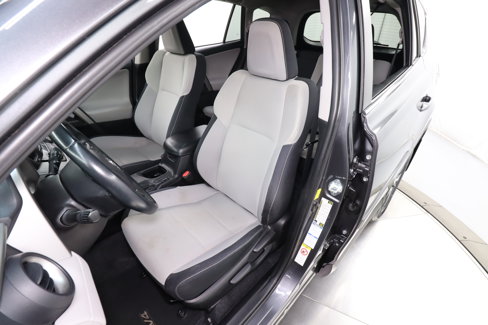 Used 2016 Toyota RAV4 XLE image 17