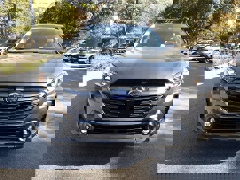 Certified 2025 Subaru Outback Premium image 3