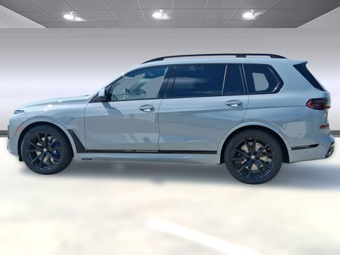 New 2026 BMW X7 xDrive40i w/ M Sport Package image 2