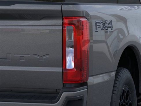 New 2025 Ford F250 XLT image 21