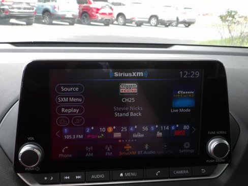 Certified 2025 Nissan Sentra SV image 28