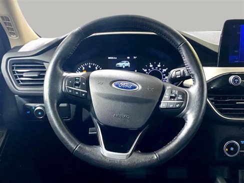 Used 2020 Ford Escape SEL image 16