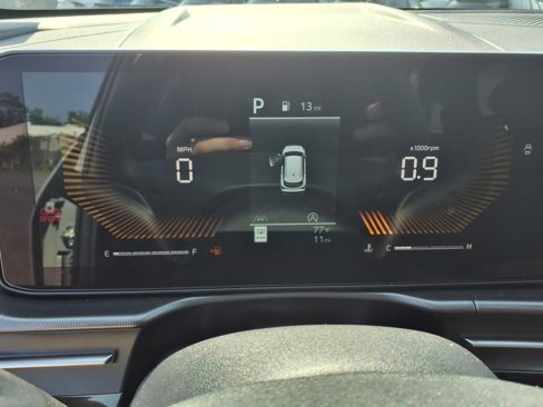 New 2026 Kia Sportage EX image 18