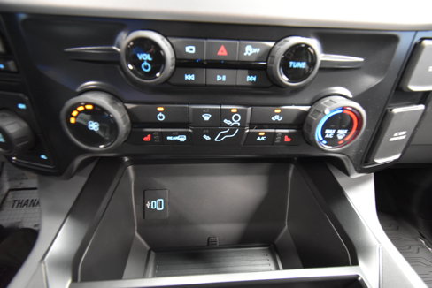 New 2026 Ford F250 4x4 Crew Cab Super Duty image 13