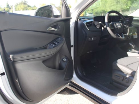 New 2026 Buick Encore GX Preferred w/ Comfort Package image 9