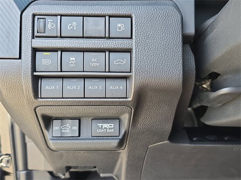Certified 2025 Toyota Tacoma TRD Pro image 26