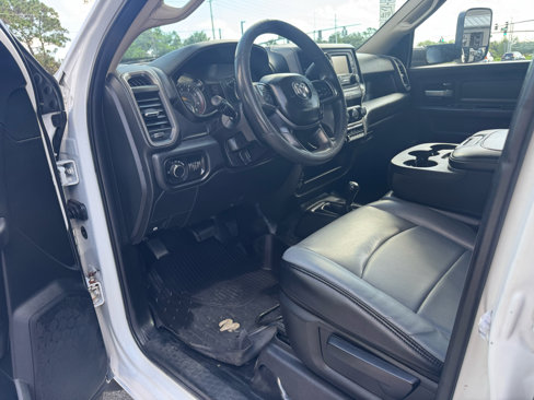 Used 2019 RAM 5500 Tradesman image 9