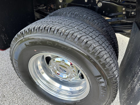 Used 2016 Ford F350 Lariat w/ Chrome Package image 15