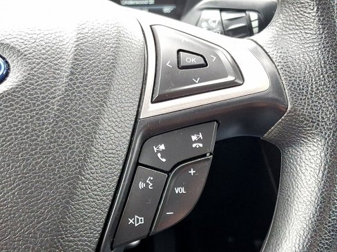 Used 2019 Ford Fusion SE image 24