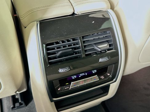 New 2026 BMW X7 xDrive40i w/ Executive Package image 18