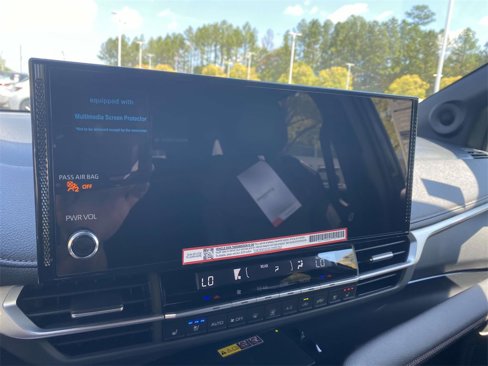 New 2025 Toyota Sienna Platinum image 21