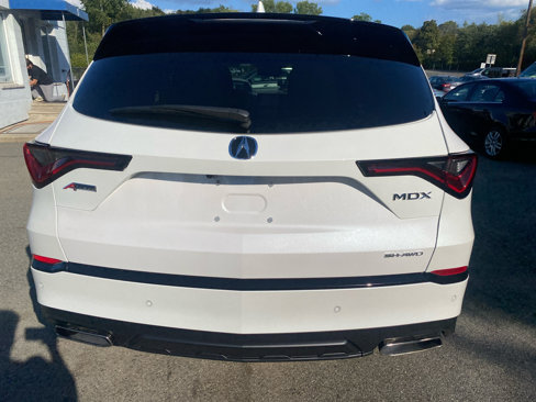 Used 2025 Acura MDX A-Spec image 8