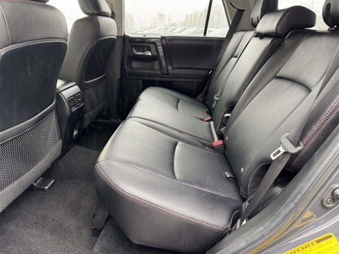 Used 2024 Toyota 4Runner TRD Off-Road Premium image 16