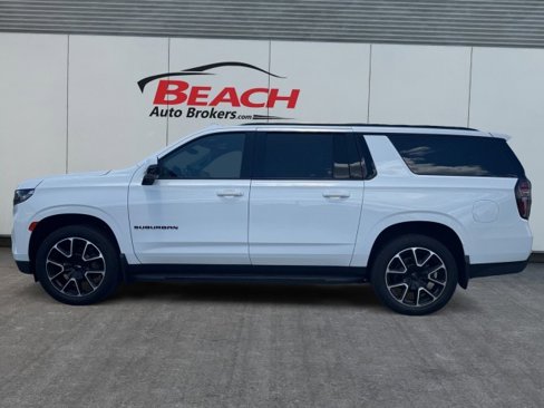 Used 2021 Chevrolet Suburban RST w/ Luxury Package image 11