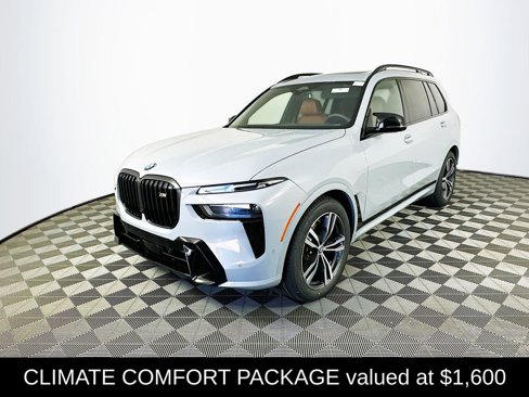 New 2026 BMW X7 M60i w/ Executive Package image 4