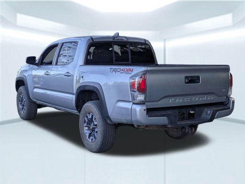 Used 2023 Toyota Tacoma SR image 4