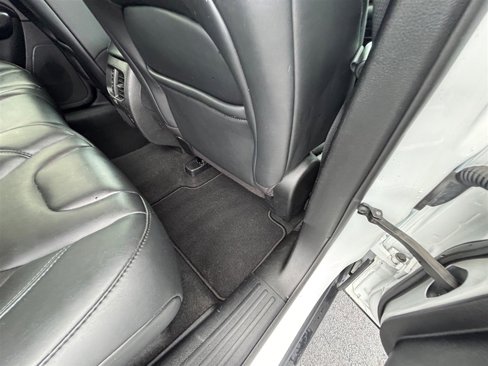 Used 2021 Jeep Cherokee Latitude Plus image 33