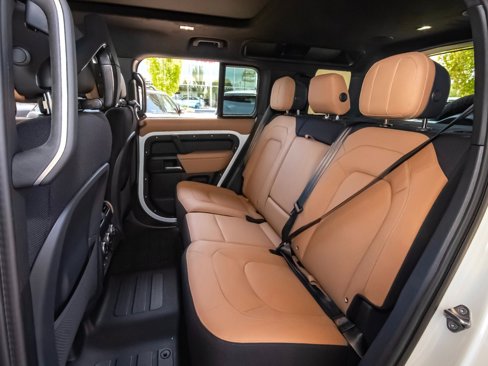 New 2025 Land Rover Defender 110 V8 image 46