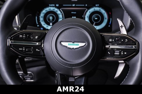 Used 2025 Aston Martin DBX 707 image 22