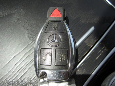 Used 2016 Mercedes-Benz GLC 300 w/ Multimedia Package image 23