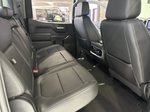 Used 2021 GMC Sierra 1500 SLT image 16